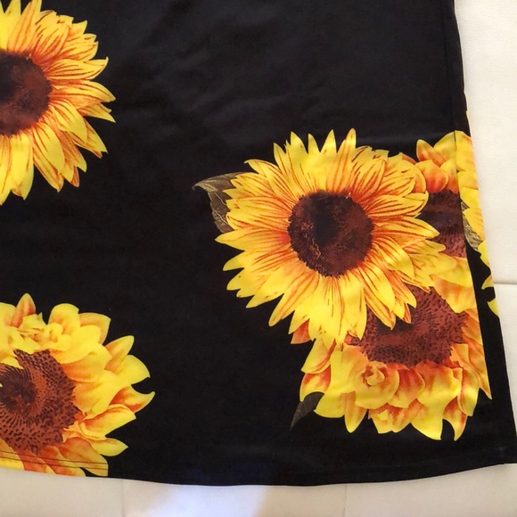 Sunflower Stretch Floral Maxi Bodycon Summer Dress - Picture 2 of 8